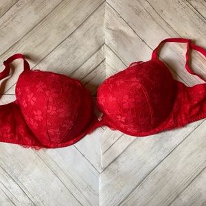 Victoria Secret Dream Angels red 36DD push up bra
